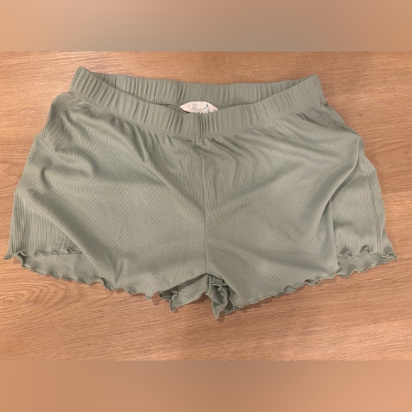 Ladies Size Small Primark Sleep Shorts - Never been Worn Perfect condition - Picture 2 of 4